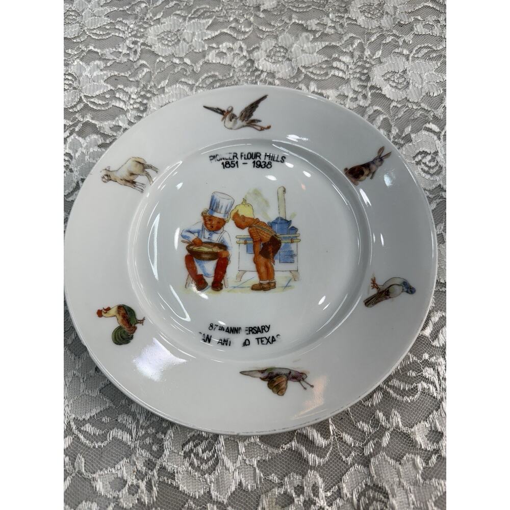 Vintage 1938 KPM Porcelain Pioneer Flour Mills 87th Plate San Antonio Texas